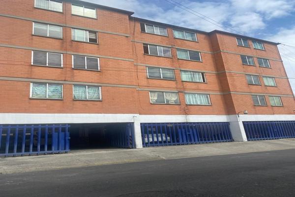 Foto de inmueble en GEOLOGOS, Col. El Triunfo C.P. 09430, Iztapalapa