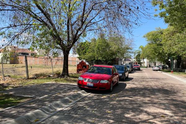 Foto de inmueble en Geranio, Col. Huertas El Carmen C.P. 76904, Corregidora