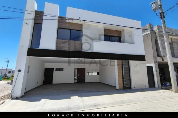 Foto de inmueble en  , Col. Granjas San Isidro C.P. 27100, Torreón