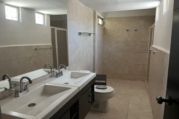 Foto de inmueble en  , Col. Granjas San Isidro C.P. 27100, Torreón