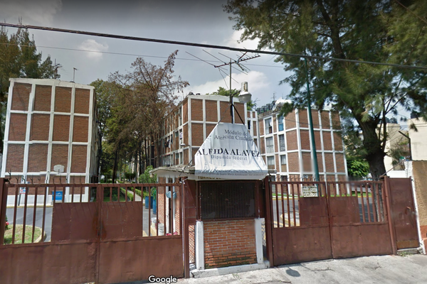 Foto de inmueble en GREGORIO TORRES QUINTERO, Col. Ampliación San Miguel C.P. 09360, Iztapalapa