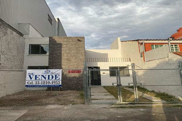 Foto de inmueble en GRETA, Col. Villas Los Cantaros C.P. 45580, San Pedro Tlaquepaque