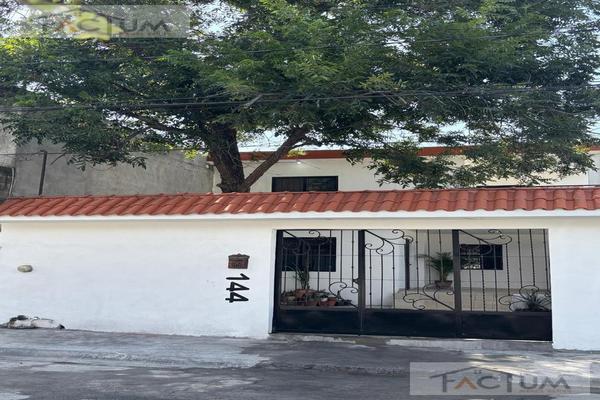Foto de inmueble en  , Col. Guadalupe Centro C.P. 67100, Guadalupe