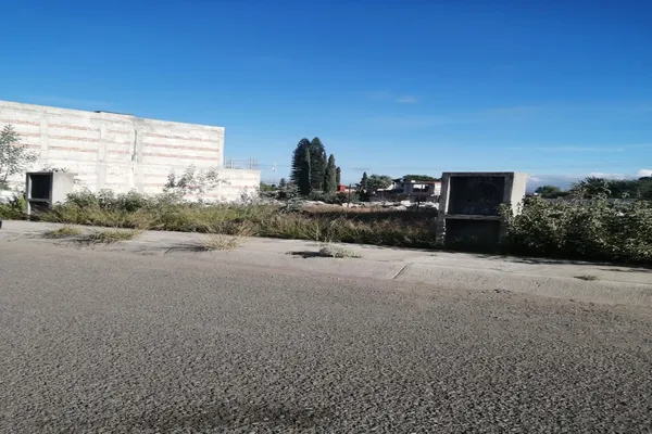 Foto de inmueble en Guadalupe victoria, Col. Jardines Banthi C.P. 76804, San Juan del Río