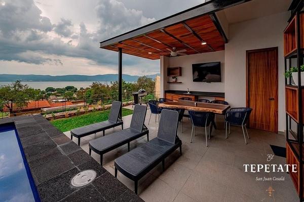 Foto de inmueble en Guadalupe Victoria, Col. San Juan Cosala C.P. 45820, Jocotepec