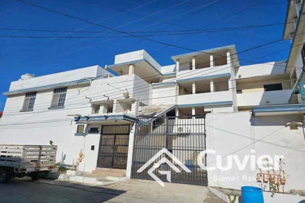 Foto de inmueble en Guanábana Esq 5 de Mayo #100., Col. Villas del Mar C.P. 89515, Ciudad Madero