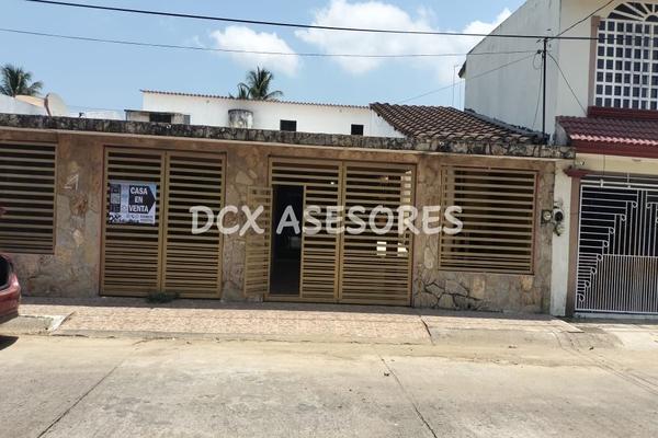 Foto de inmueble en Gustavo de la Fuente, Col. Gustavo de La Fuente Dorantes C.P. 86320, Comalcalco