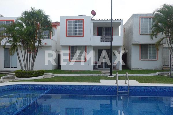 Foto de inmueble en Hacienda Concepcion, Col. Residencial Real Campestre C.P. 89605, Altamira