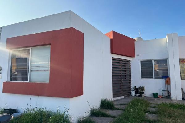 Foto de inmueble en  , Col. Hacienda de los Morales C.P. 78438, Soledad de Graciano Sánchez