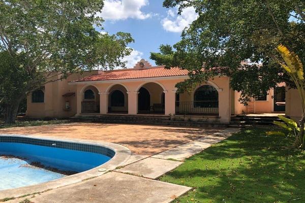 Foto de inmueble en HACIENDA EN VENTA MERIDACHOLULENTREGA INMEDIATA., Col. San Pedro Cholul C.P. 97138, Mérida