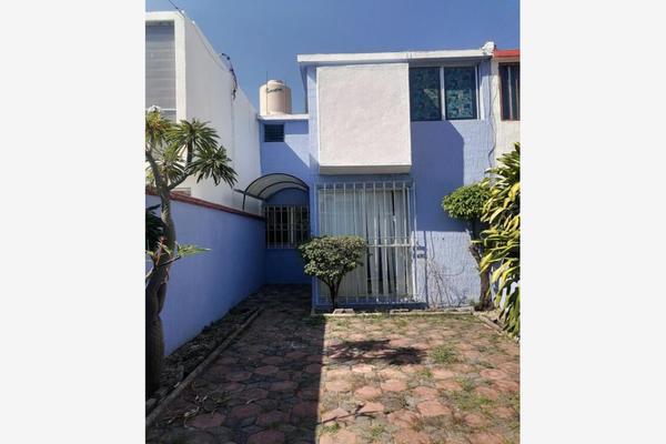 Foto de inmueble en  , Col. Hacienda Jiutepec C.P. 62554, Jiutepec