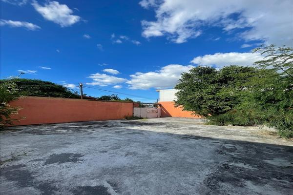 Foto de inmueble en  , Col. Hacienda los Angeles C.P. 66477, San Nicolás de los Garza