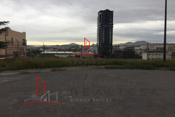 Foto de inmueble en  , Col. Hacienda Santa Fe C.P. 31215, Chihuahua