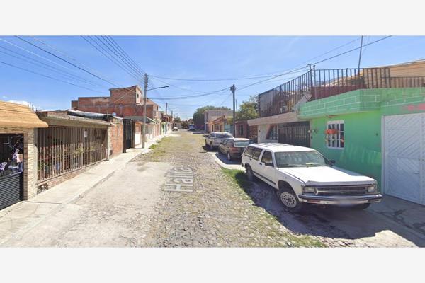 Foto de inmueble en HALITA #12, Col. INFONAVIT Pedregoso C.P. 76806, San Juan del Río