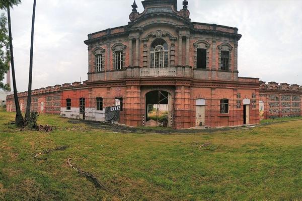 Foto de inmueble en Heliodoro Hernandez Loza, Col. El Salto Centro C.P. 45680, El Salto