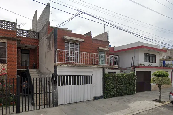 Foto de inmueble en Heriberto Jara #21, Col. Constitución de 1917 C.P. 09260, Iztapalapa