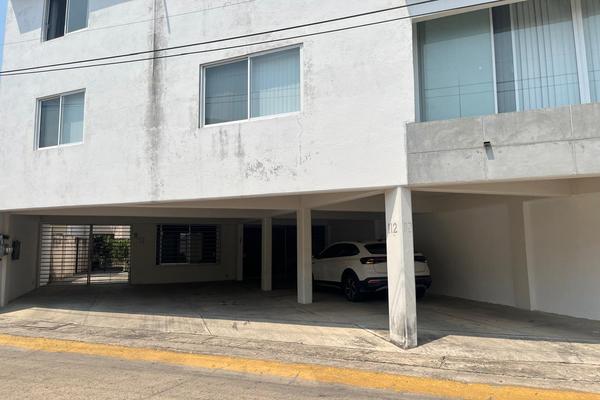 Foto de inmueble en , Col. Heriberto Kehoe Vicent C.P. 86030, Centro