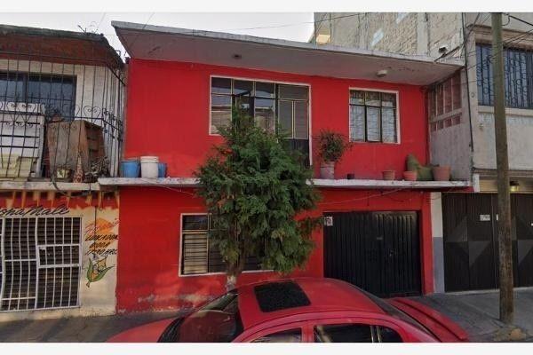 Foto de inmueble en Hermenegildo Galeana, Col. Ampliación Paraje San Juan C.P. 09839, Iztapalapa