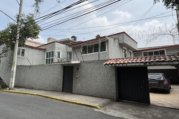 Foto de inmueble en HERRADURA, Col. Villa Tlalpan C.P. 14630, Tlalpan