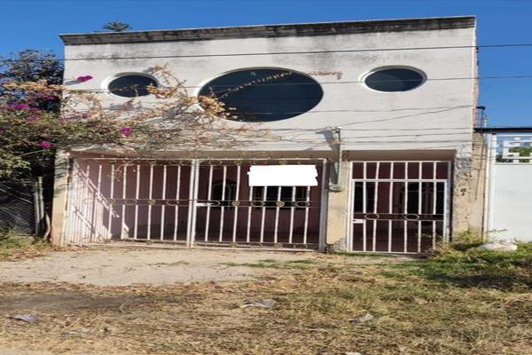 Foto de inmueble en Hidalgo #81, Col. El Verde C.P. 45694, El Salto