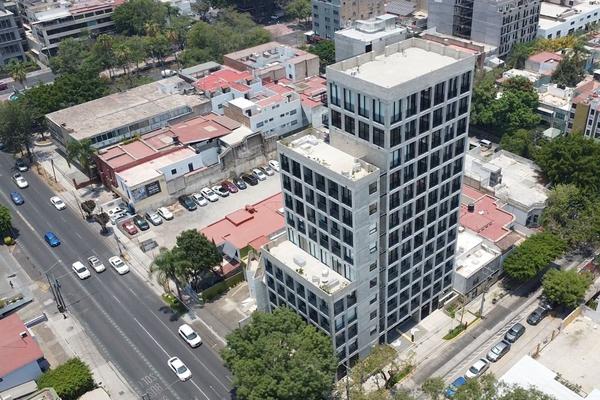 Foto de inmueble en hidalgo, Col. Chapultepec Country C.P. 44620, Guadalajara