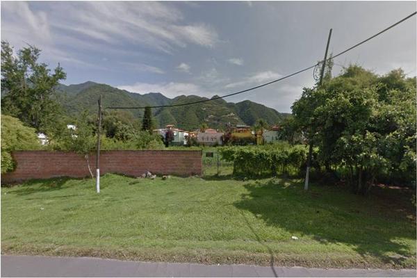 Foto de inmueble en HIDALGO, Col. San Antonio Tlayacapan C.P. 45922, Chapala
