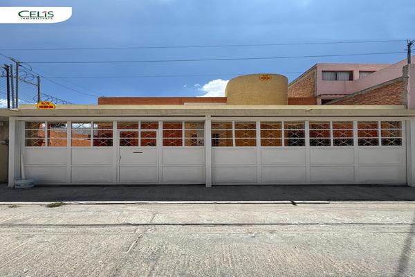 Foto de inmueble en  , Col. Himno Nacional 2a Secc C.P. 78369, San Luis Potosí
