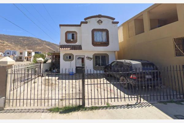 Foto de inmueble en Homero #619, Col. Villas Residencial del Real C.P. 22785, Ensenada