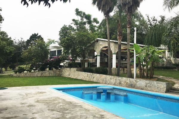 Foto de inmueble en  , Col. Huajuquito O los Cavazos C.P. 67300, Santiago