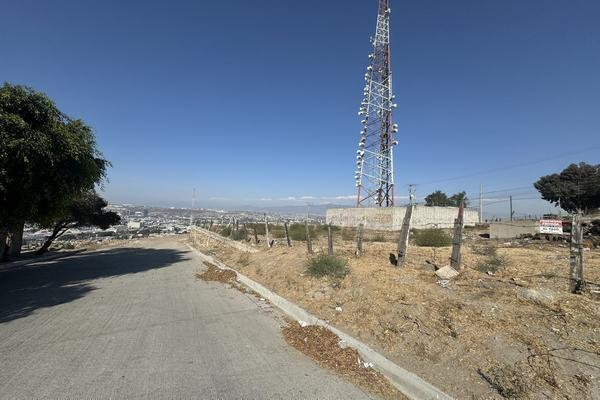 Foto de inmueble en Hulil, Col. Emperadores C.P. 22117, Tijuana