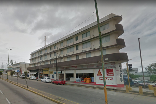 Foto de inmueble en Ignacio Zaragoza, Col. Coatzacoalcos Centro C.P. 96400, Coatzacoalcos