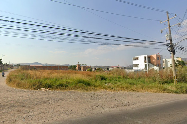 Foto de inmueble en INDEPENDENCIA, Col. Mesa de los Laureles C.P. 45680, El Salto