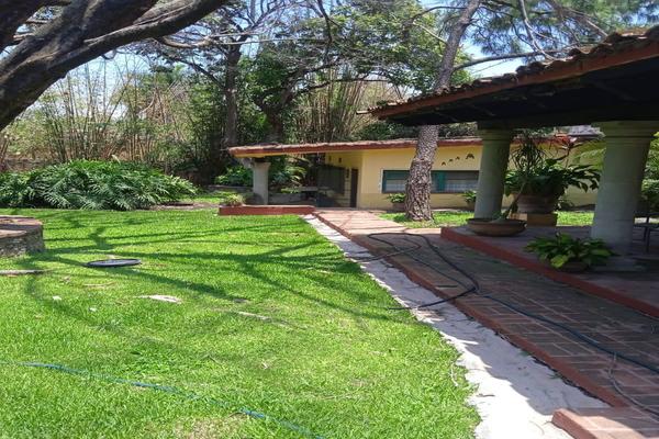 Foto de inmueble en India bonita, Col. Centro Jiutepec C.P. 62550, Jiutepec