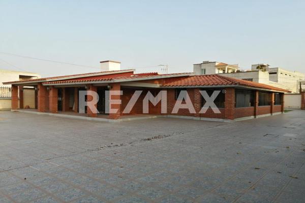 Foto de inmueble en INDUSTRIA, Col. San Rafael Ixtlahuaca C.P. 54960, Tultepec
