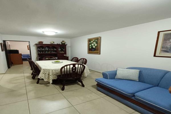 Foto de inmueble en  , Col. Industrias C.P. 78395, San Luis Potosí
