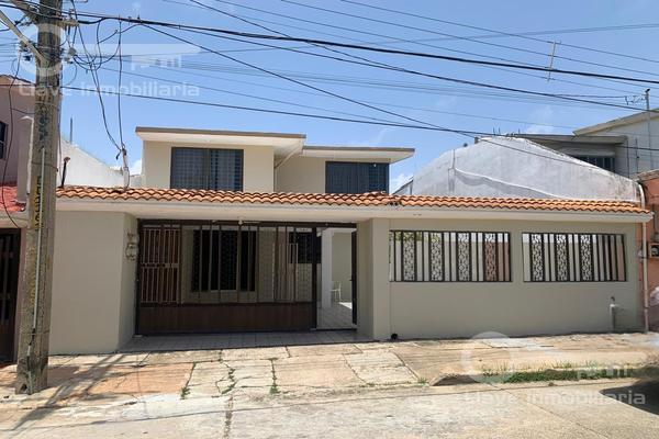 Foto de inmueble en  , Col. Infonavit Vista al Mar C.P. 96529, Coatzacoalcos