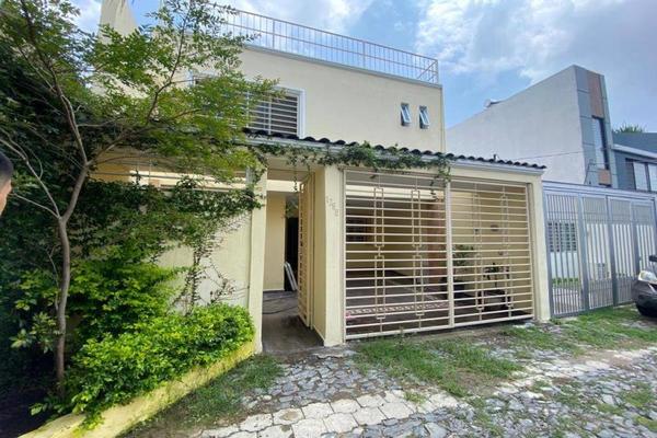 Foto de inmueble en Informes llamada o what Saap 3318041762 o 3325415578 #1792, Col. Jardines Del Valle C.P. 45138, Zapopan