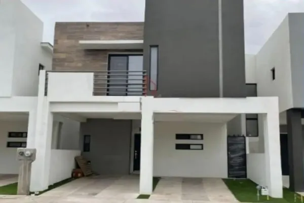 Foto de inmueble en Isabela #14034, Col. Hacienda Isabella C.P. 31220, Chihuahua