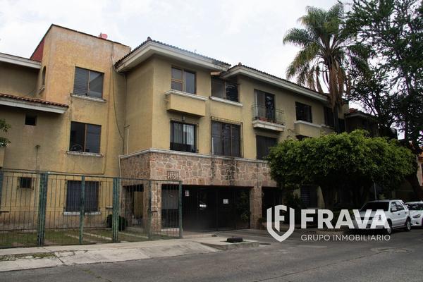 Foto de inmueble en ISLA CANARIAS, Col. Chapultepec Country C.P. 44620, Guadalajara