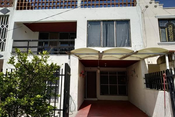Foto de inmueble en Isla Curazao, Col. Jardines de La Cruz 1a. Sección C.P. 44950, Guadalajara