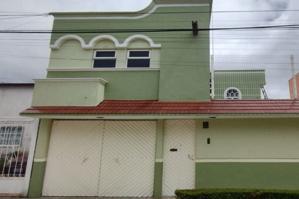 Foto de inmueble en  , Col. ISSSTE C.P. 42083, Pachuca de Soto