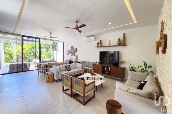 Foto de inmueble en itzamana #129, Col. Aldea Zama C.P. 77760, Tulum