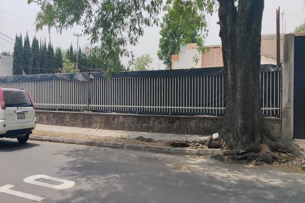 Foto de inmueble en Ixtacihuatl, Col. Ciudad Del Sol C.P. 45050, Zapopan