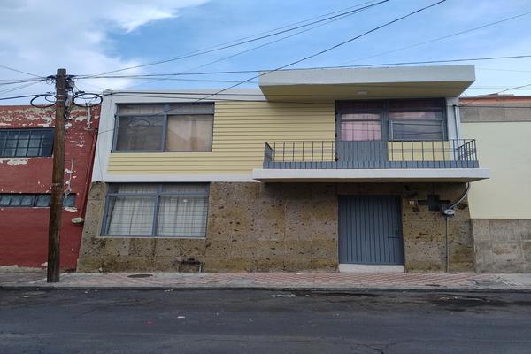 Foto de inmueble en J Encarnación Rosas, Col. 5 de Mayo C.P. 44970, Guadalajara