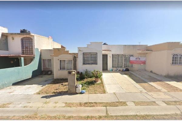 Foto de inmueble en Jacaranda Sur #00, Col. Paseo de la Cañada C.P. 45429, Tonalá