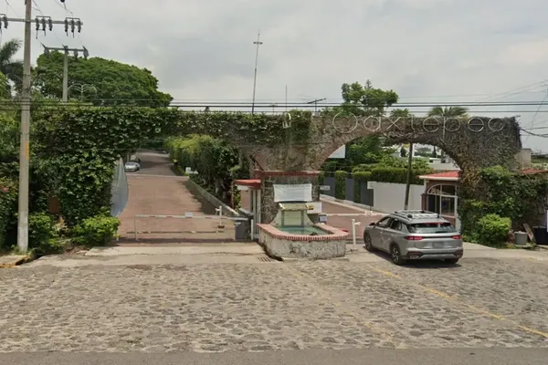 Foto de inmueble en JACARANDAS #0, Col. Altos de Oaxtepec C.P. 62738, Yautepec