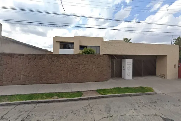 Foto de inmueble en JACARANDAS #00, Col. Las Águilas C.P. 78260, San Luis Potosí