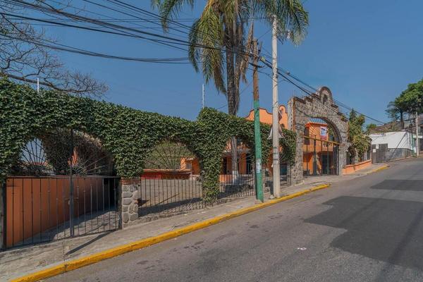 Foto de inmueble en  , Col. Jacarandas C.P. 62420, Cuernavaca