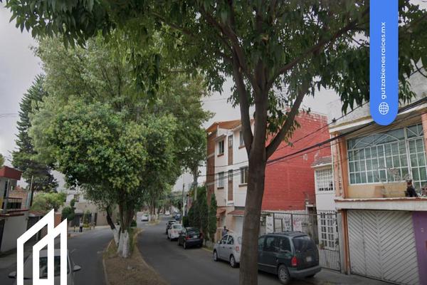 Foto de inmueble en  , Col. Jacarandas C.P. 54050, Tlalnepantla de Baz