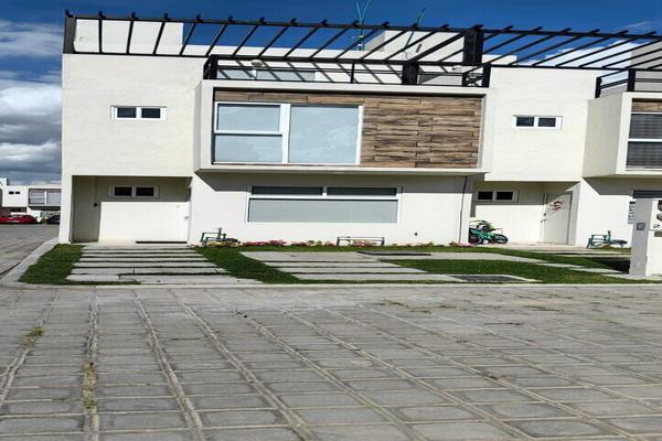Foto de inmueble en jade, Col. San Francisco Ocotlán (Ocotlán) C.P. 72680, Coronango